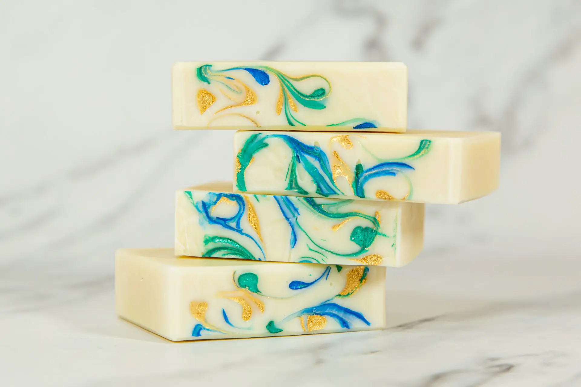 Cold Process Soap Designs: 10 Soap Swirl Techniques to Try Soapmaking 