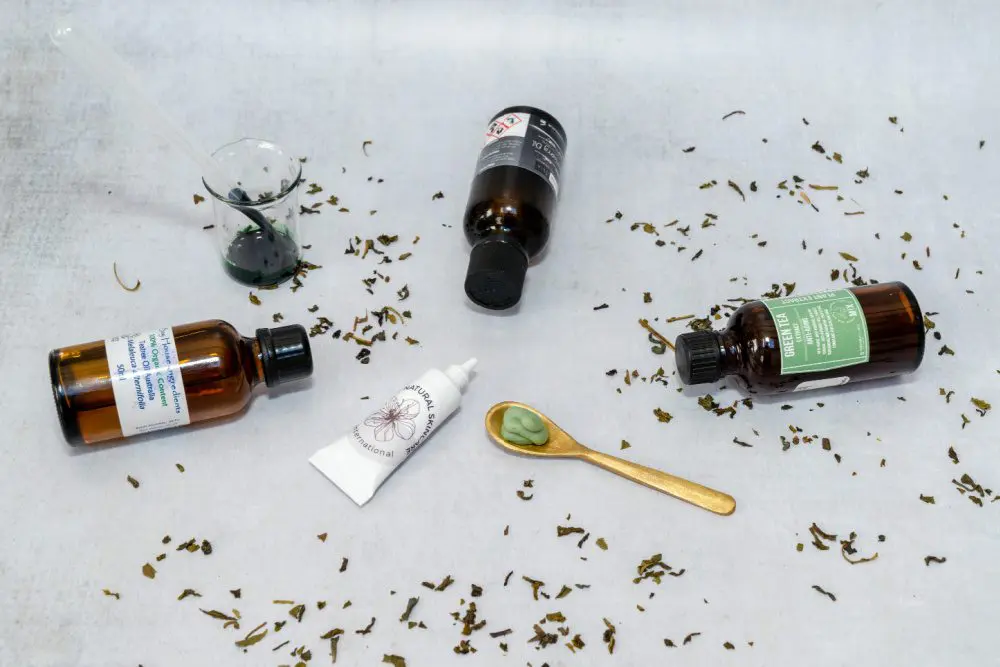 How to Achieve Healthy, Glowing Skin: Skincare Tips for Oily and Acne-Prone Skin Skincare Formulation 